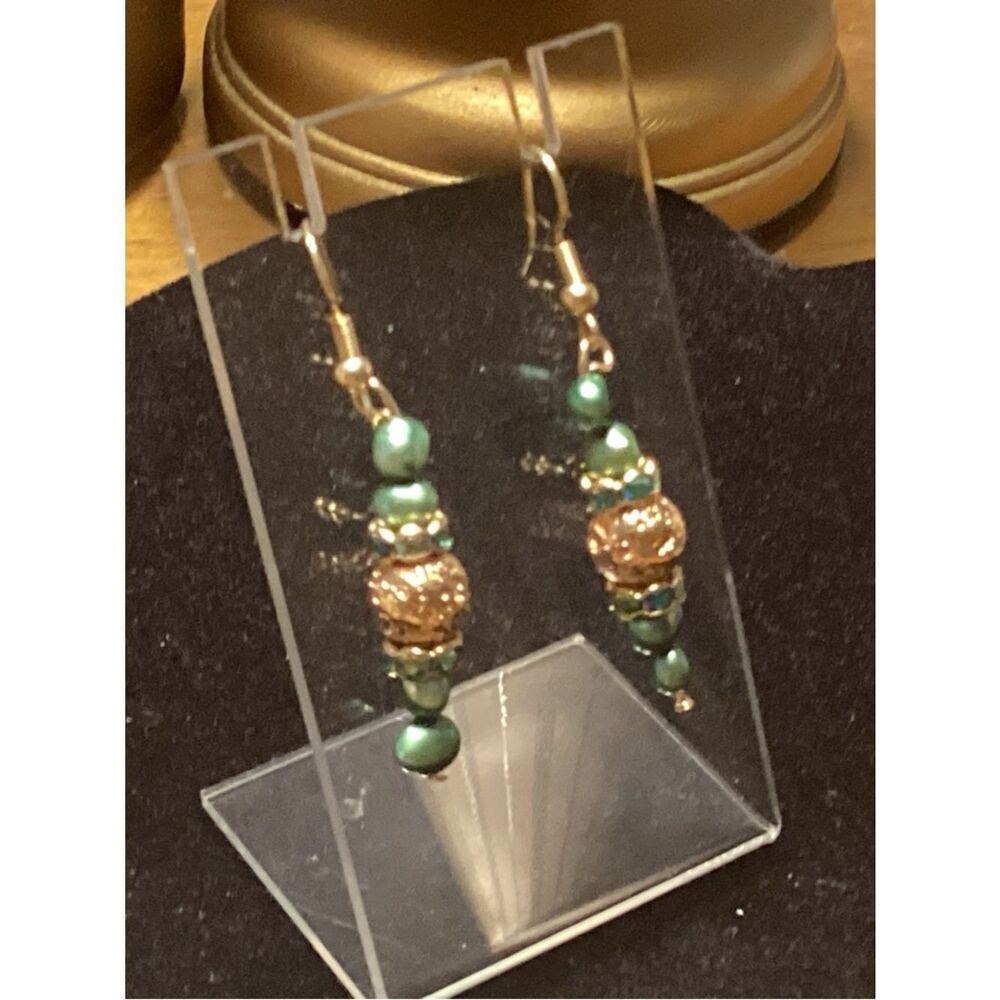 NWOT. Goldtone and Green Beaded Drop Earrings